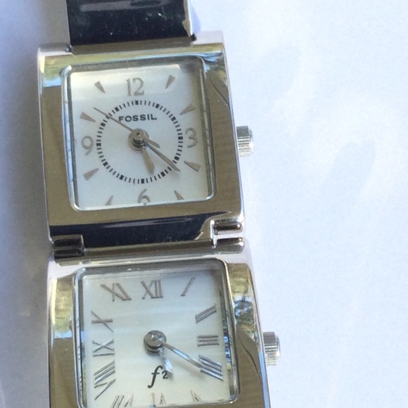 WOMAN FOSSIL TWO different WATCHES